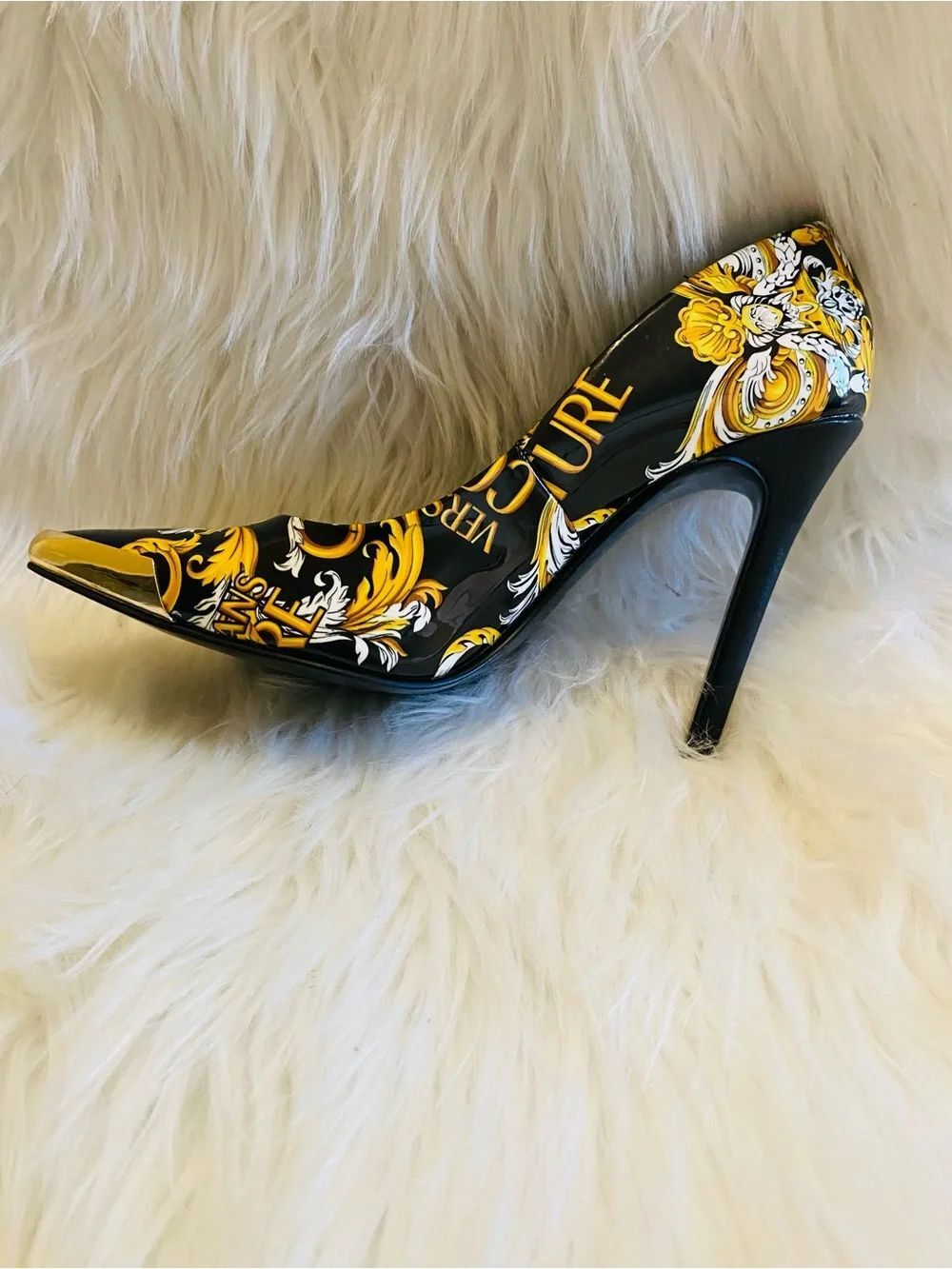 🛍️ VERSACE JEANS COUTURE AUTHENTIC BAROQUE PRINT TOE CAP STILETTO PUMPS NWOT - Picture 12 of 17
